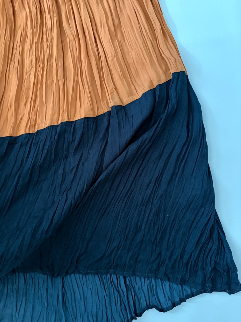 Current Air Anthropologie Midi Skirt Colorblock Pleated Crinkle size Medium - Picture 10 of 14